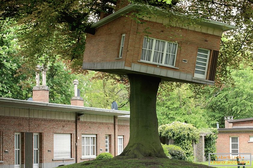 Senior Center Turned Treehouse (Gent, Belgicko)
