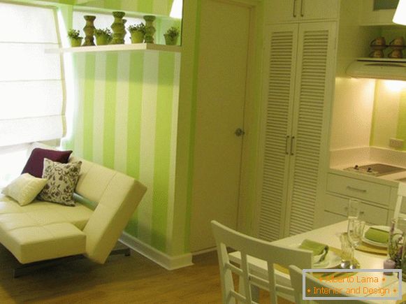 Interiér malého bytu v zelených tónoch