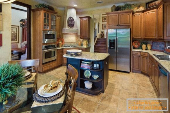 Kuchyňa s rustikálnou výzdobou