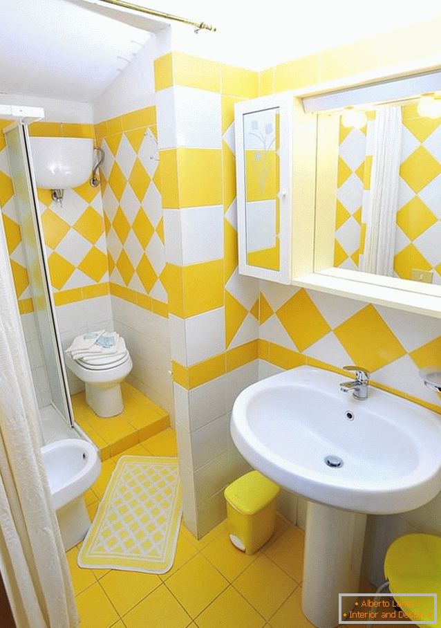 Slnečný dekoratívny kúpeľ v žltej farbe