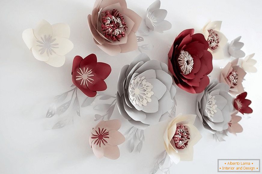 Papierové kvety na dekoráciu