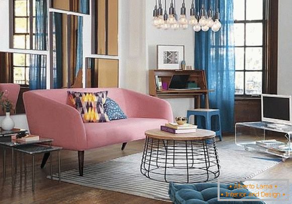 Moderný dizajn obývacej izby v farbách roku 2016