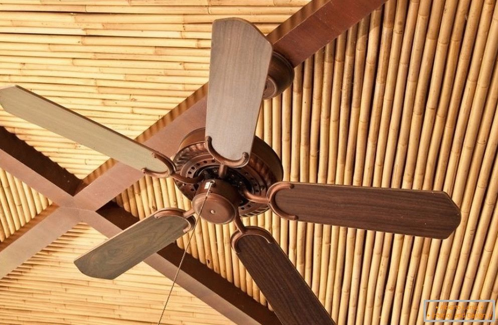 Bambusové dekorácie для потолка 
