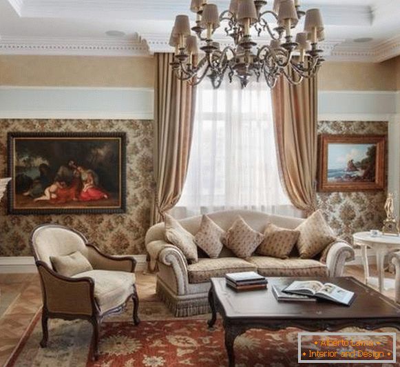 Klasický dizajn obývacej izby v interiéri súkromného domu - foto