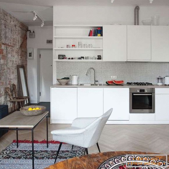 Štýlový dizajn jednopokojového bytu - kombinovaná kuchyňa