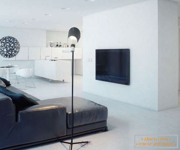 Dizajn jednoizbového štúdiového apartmánu v štýle minimalizmu