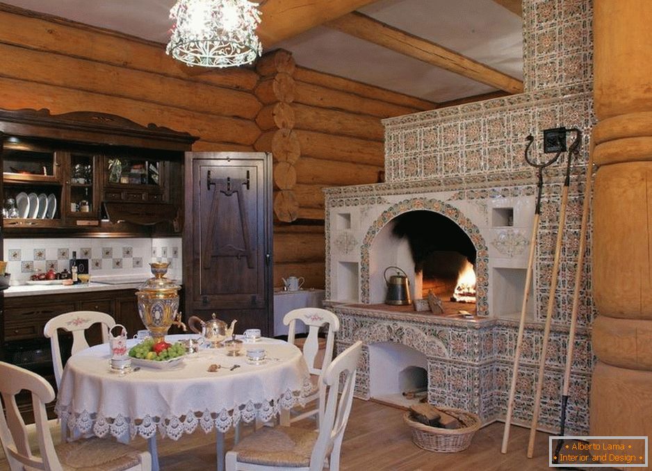 Ruský sporák v kuchyni súkromného domu