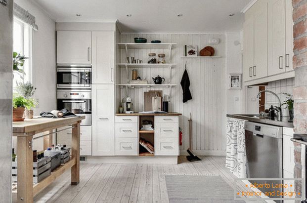 dizajn malej kuchyne v súkromnom dome фото