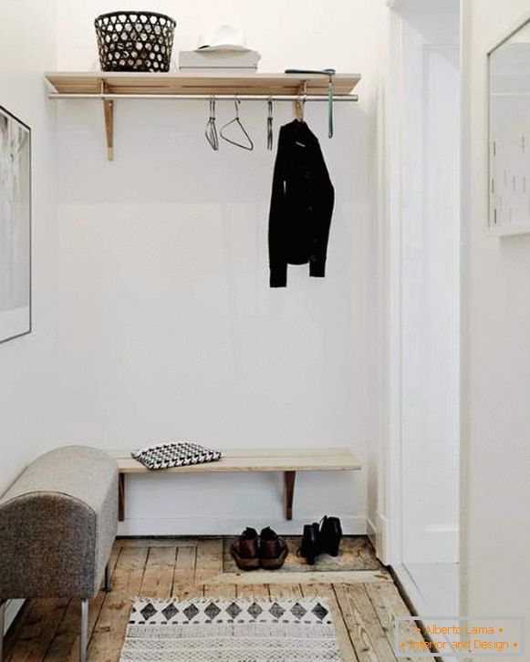 Návrh malého bytu 30 m2 - myšlienka dizajnu predsiene