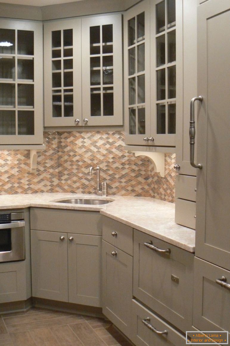 moderným šedo-kuchyňa-storage-skrine-plus-lovely-rohový drez-design-s-mozaiky-backsplash-dlaždice