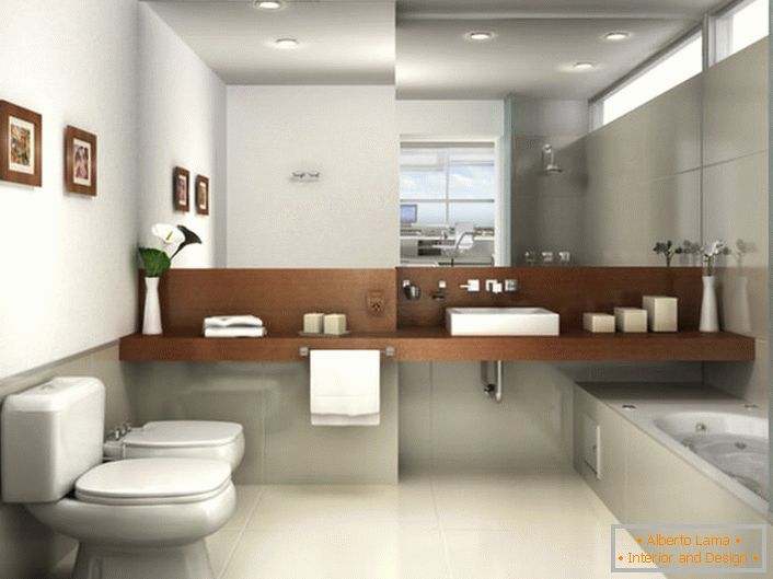 Kúpeľňa v štýle minimalizmu je vyzdobená v svetlošedých odtieňoch. Pohľad priťahuje veľké zrkadlo, ktoré zaberá celú stenu nad umývadlom.