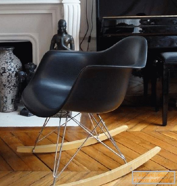 stolička eames čierna, foto 18