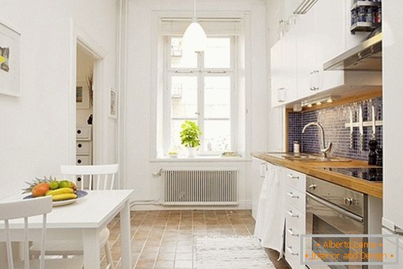 Interiér komfortných kuchynských apartmánov vo Švédsku