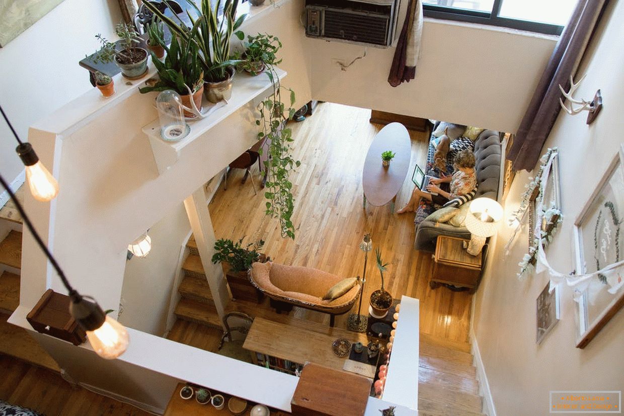 Interiér malého bytu s otvoreným dispozičným riešením