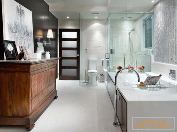 Interiér v high-tech štýle - fotka kúpeľne a toalety
