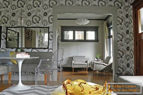 Rôzne tapety v interiéri - krásna kombinácia na fotografii súkromného domu