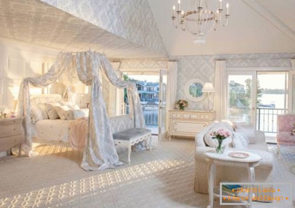 Luxusné-spálňa-s-koberec