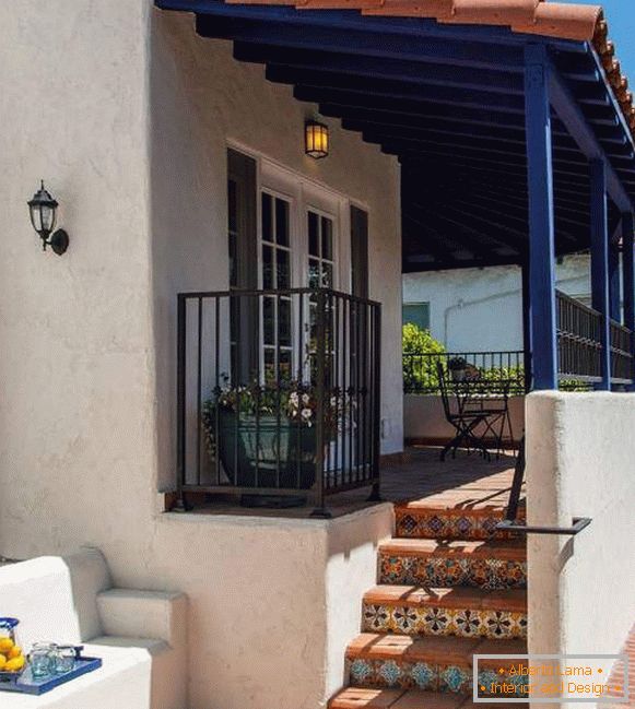 Stredomorský dizajn veranda súkromného domu - foto