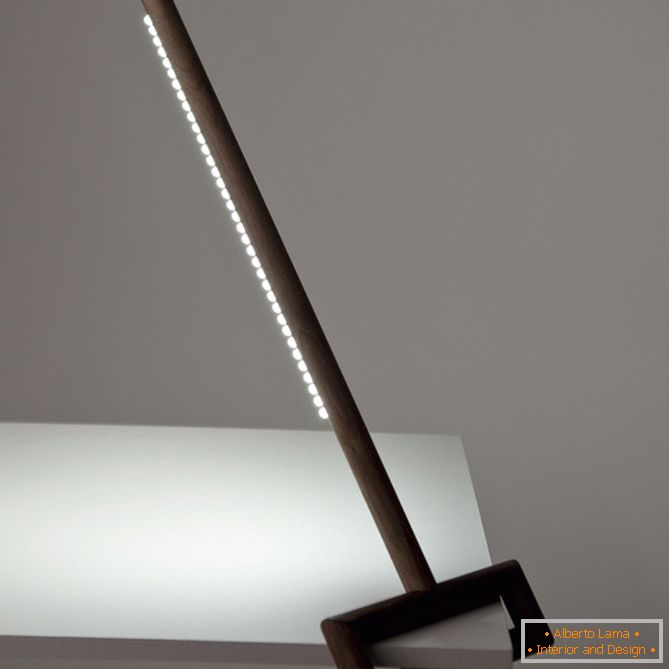 Kreatívna stolová lampa od Jaroslava Misonzhnikova