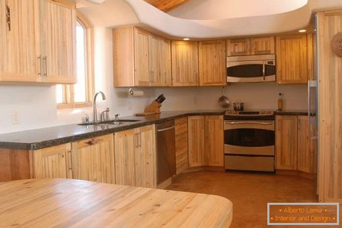 kuchyňa z dreva vlastnými rukami, foto 12