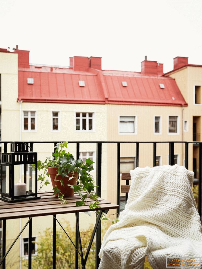 Balkónový dom vo Švédsku