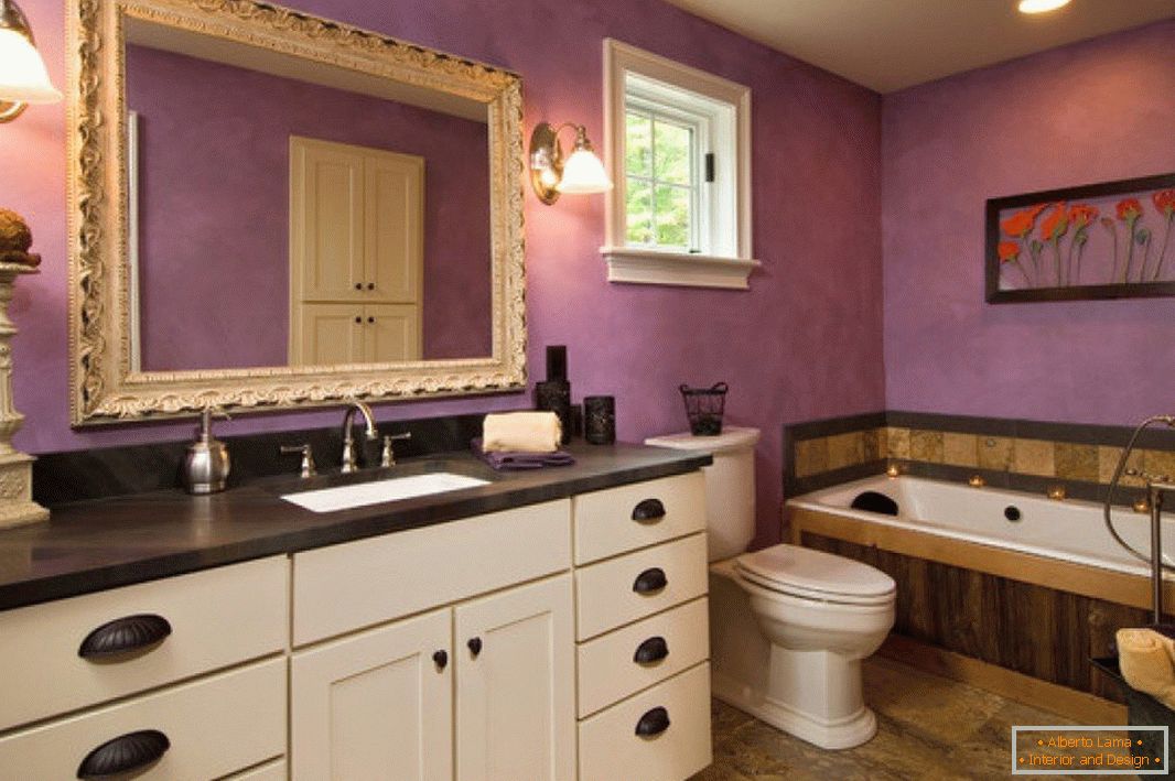 Lavender steny в ванной комнате