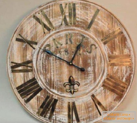 nástěnné hodiny drevené, foto 2