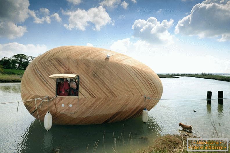 Nezvyčajný plávajúci dom Exbury Egg od štúdia PAD, skupina SPUD a Stephen Turner