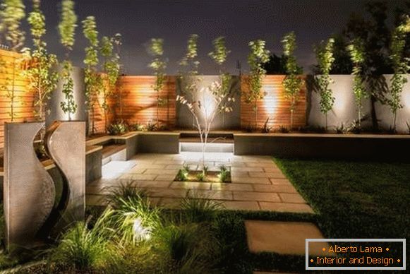 Moderný záhradný dizajn - fotografia s LED osvetlením