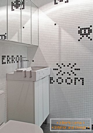 Originálna mozaika v dizajne kúpeľne