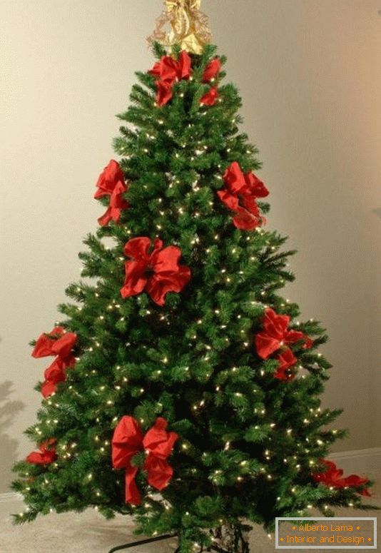 minimalistický vianočný stromček
