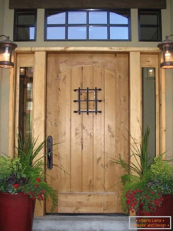 krásne drevené vstupné dvere, foto 38