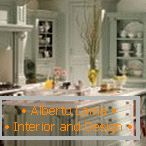 Interiér kuchyne v dome v štýle Provence