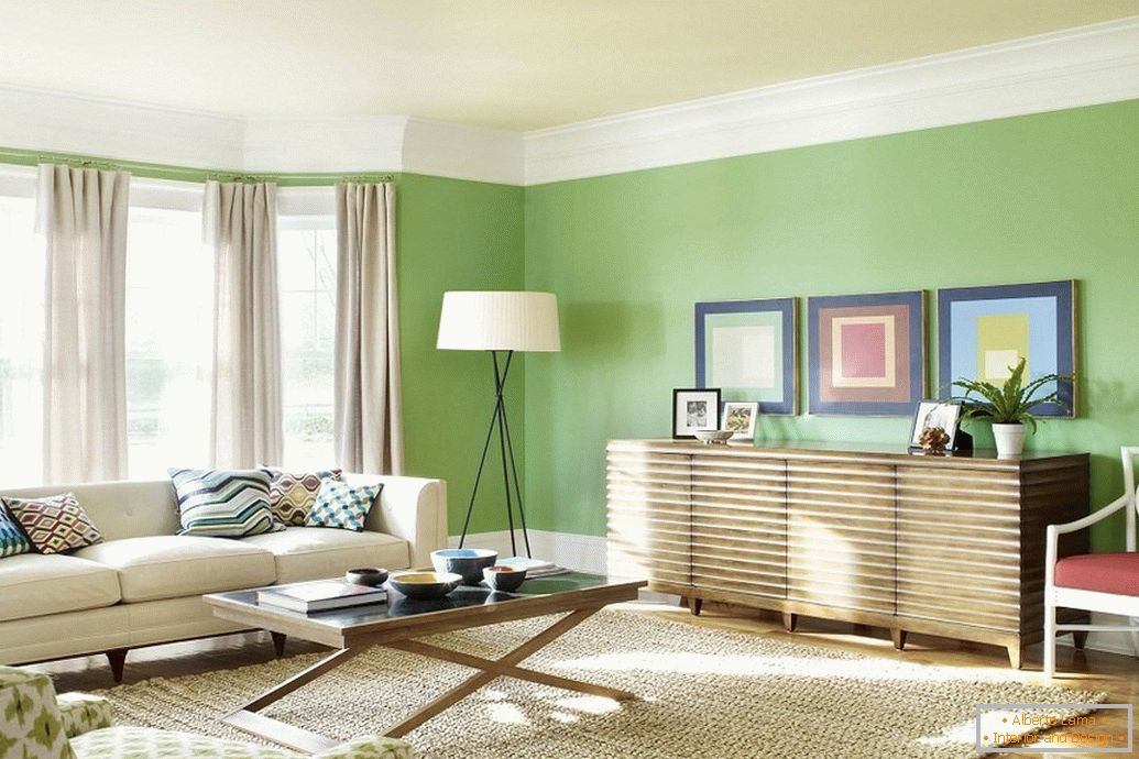 Zelená tapeta v interiéri