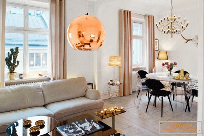 Interiér štúdiového apartmánu v škandinávskom štýle