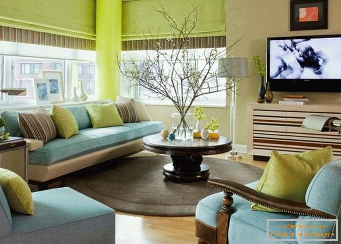 Zelená a modrá v obývacej izbe