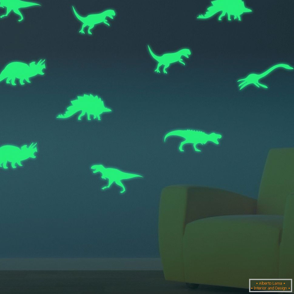 Dinosaury na stene