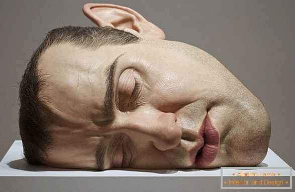 Socha hlavy človeka, Ron Maeska