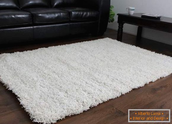 biely chlpatý koberec, foto 5