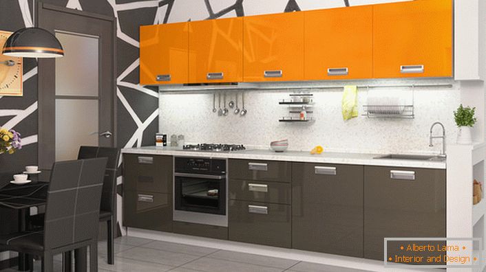 Modulové kuchynské zostavy oranžovej farby - ideálne riešenie pre organizáciu útulného, ​​teplého interiéru.