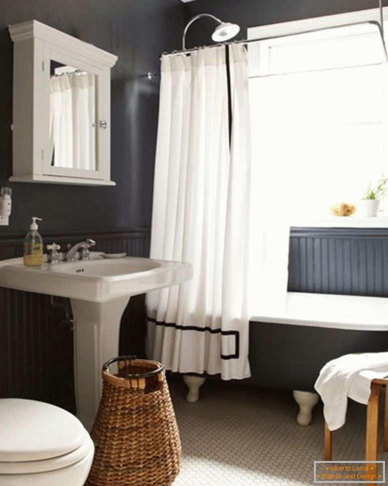 simple-black-white-kúpeľroom-design-feats-drapery-shower-curtain-mixed-with-multi-purposes-vanity-mirror