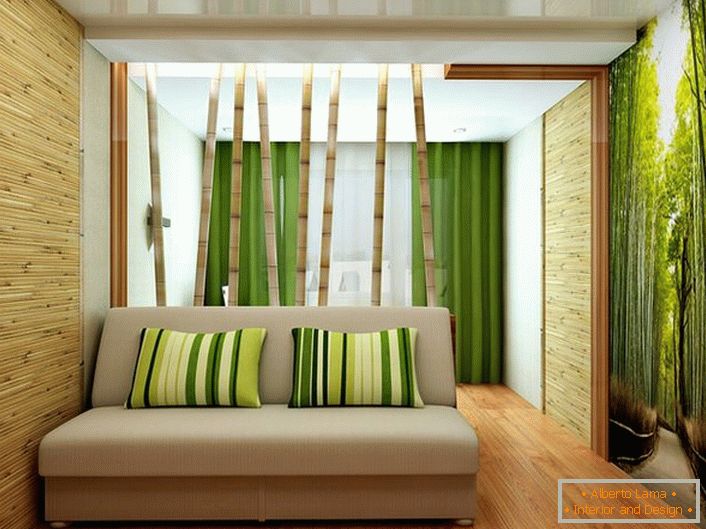 Rozdelenie stoniek bambusu dokonale zodpovedá tematickej tapiet.