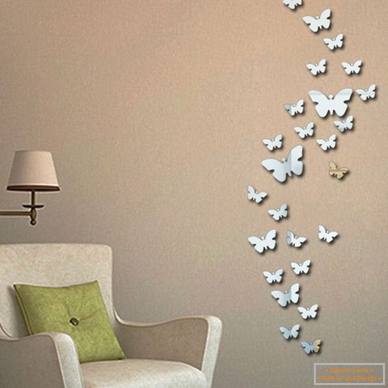 Zrkadlové motýle na stenu