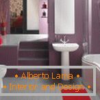 Interiér kúpeľne s levanduľovými stenami