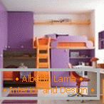 Lilac-oranžový interiér škôlky