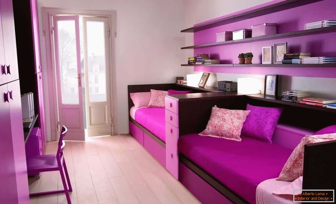 Šťavnatá farba nábytku pre dievčenské spálne