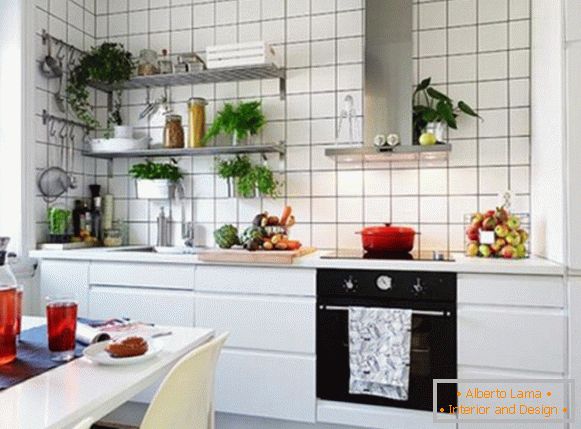 Interiérový dizajn malej kuchyne - вариант 1