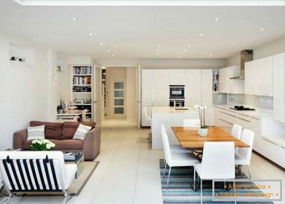 kuchynský dizajn obývacej izby s hnedým oknom, foto 51