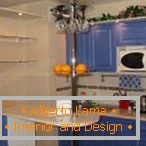 Modrý kuchynský nábytok