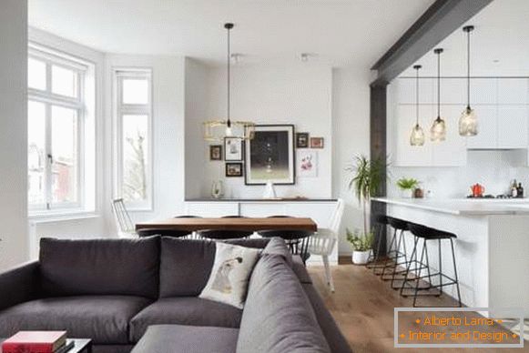 Moderná kuchynská obývacia izba v súkromnom dome - fotografický dizajn